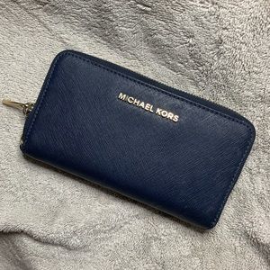michael kors navy blue wallet